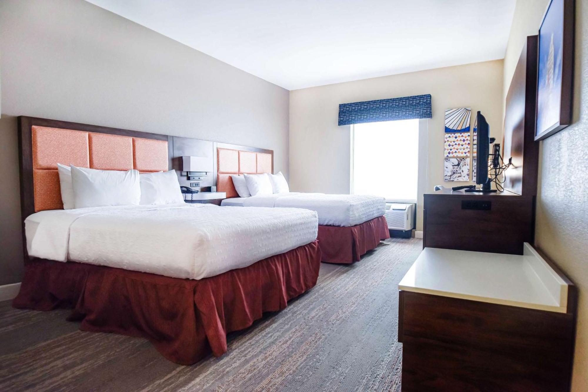 Hampton Inn Baton Rouge - Денем Спрингс Экстерьер фото