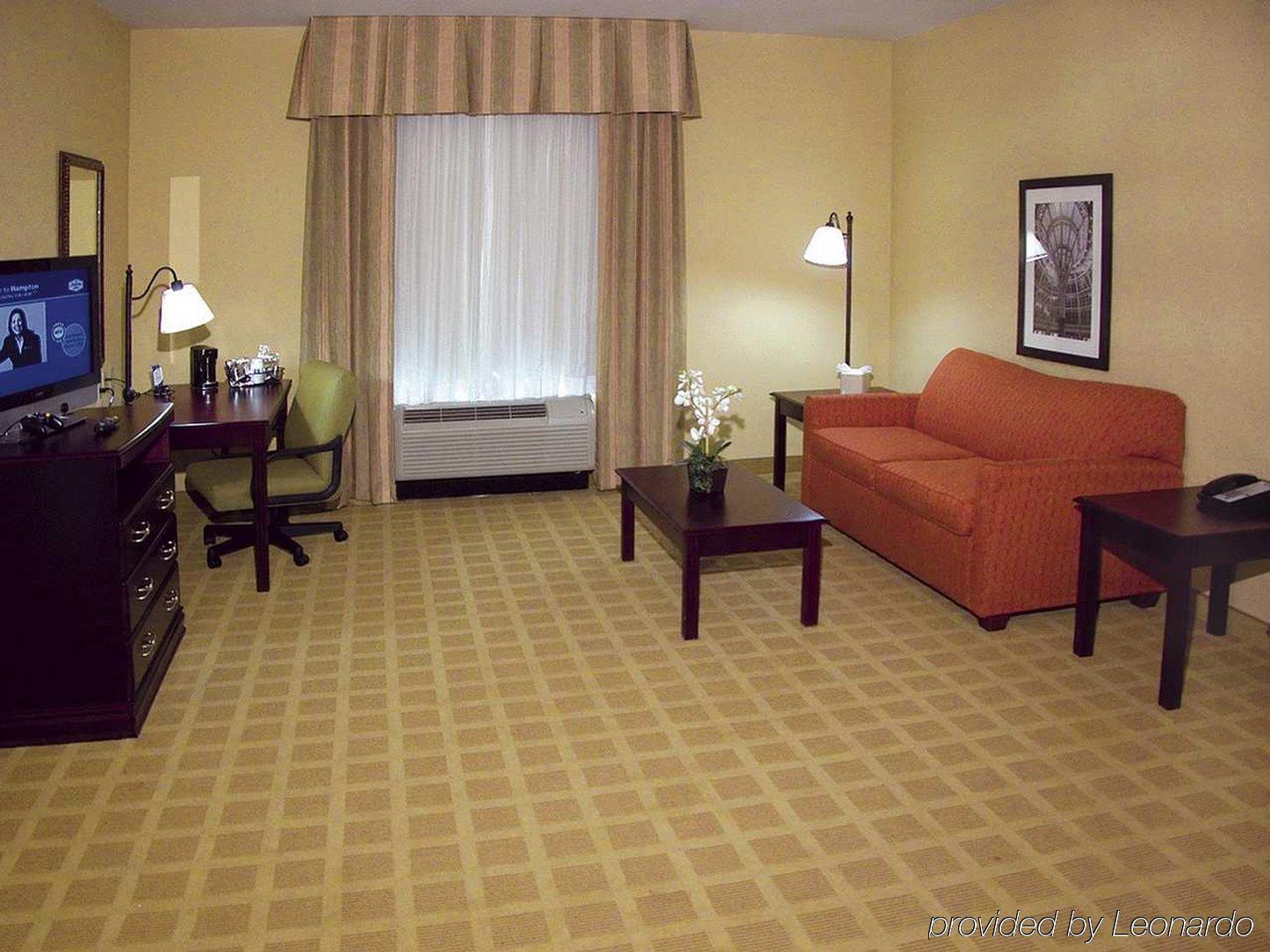 Hampton Inn Baton Rouge - Денем Спрингс Номер фото